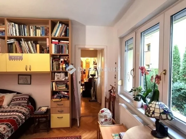 Eladó lakás Budapest II. kerület 125 nm
