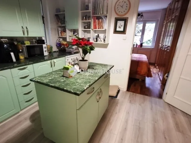 Eladó lakás Budapest II. kerület 125 nm