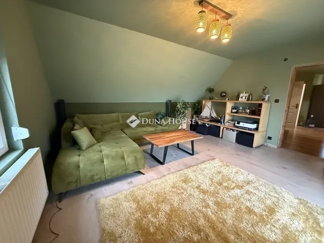 Eladó lakás Érd 99 nm