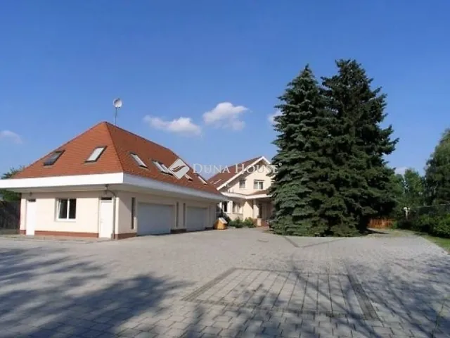 Eladó telek Budapest III. kerület 3800 nm