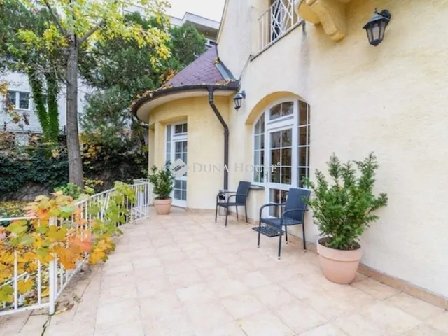 Kiadó kereskedelmi és ipari ingatlan Budapest II. kerület 134 nm