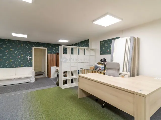 Kiadó kereskedelmi és ipari ingatlan Budapest II. kerület 180 nm