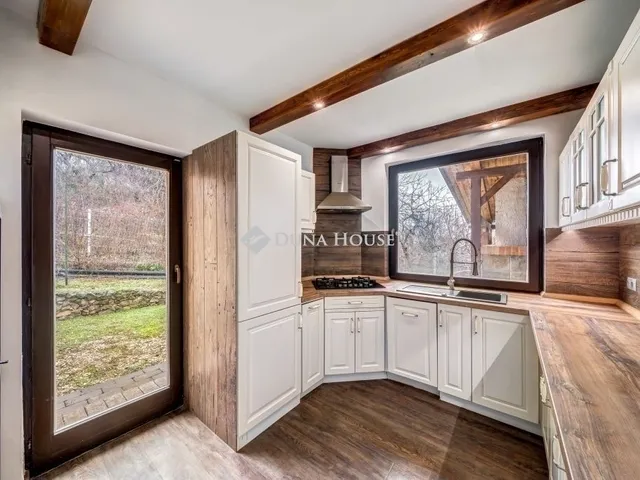 Eladó ház Budaörs 150 nm