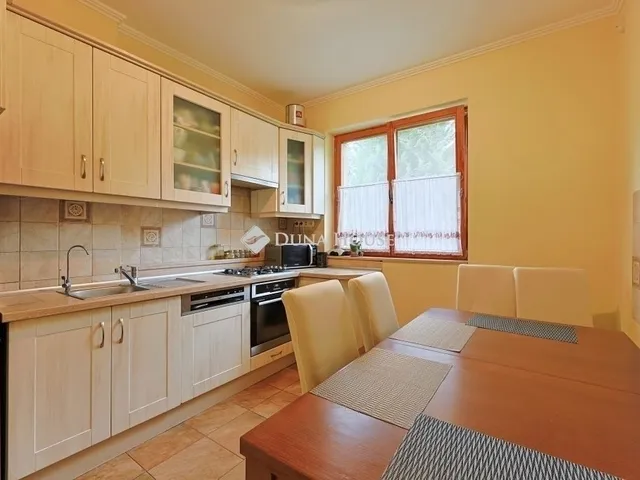 Eladó ház Budapest II. kerület 162 nm