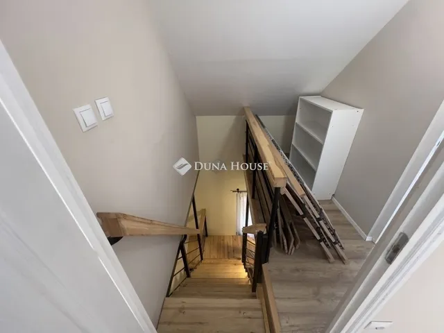 Eladó ház Budapest III. kerület, Csillaghegy 162 nm