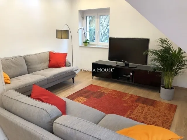 Eladó ház Budapest II. kerület 363 nm