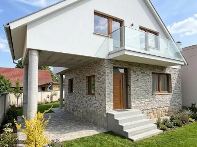 Eladó ház Budapest III. kerület, Csillaghegy 120 nm