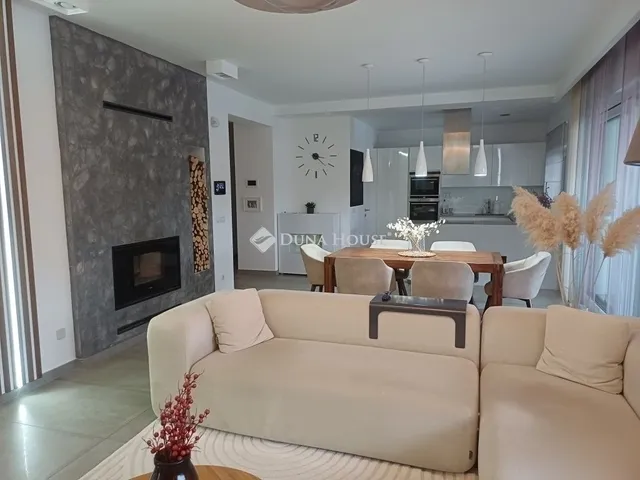 Eladó ház Szigetszentmiklós 200 nm