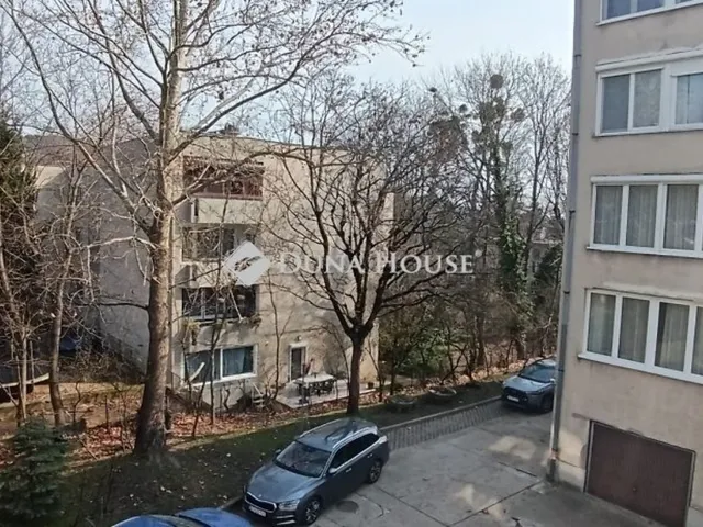 Eladó lakás Budapest II. kerület 78 nm