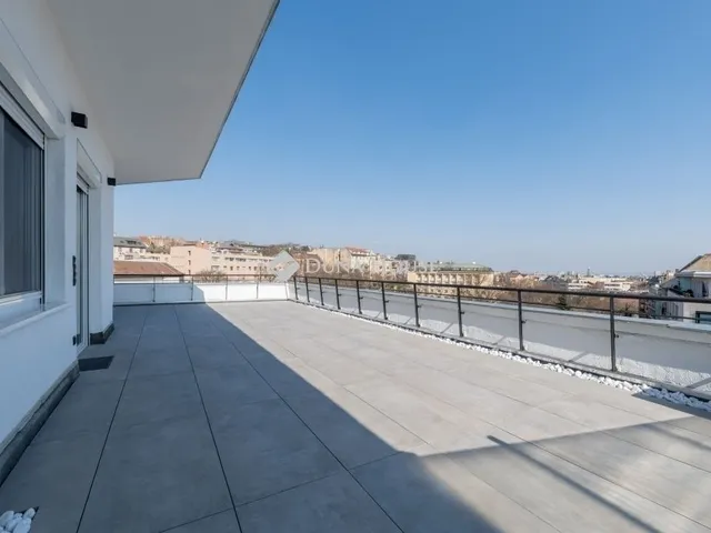 Eladó lakás Budapest II. kerület 84 nm