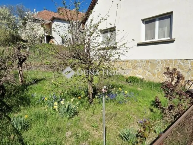 Eladó ház Solymár 84 nm