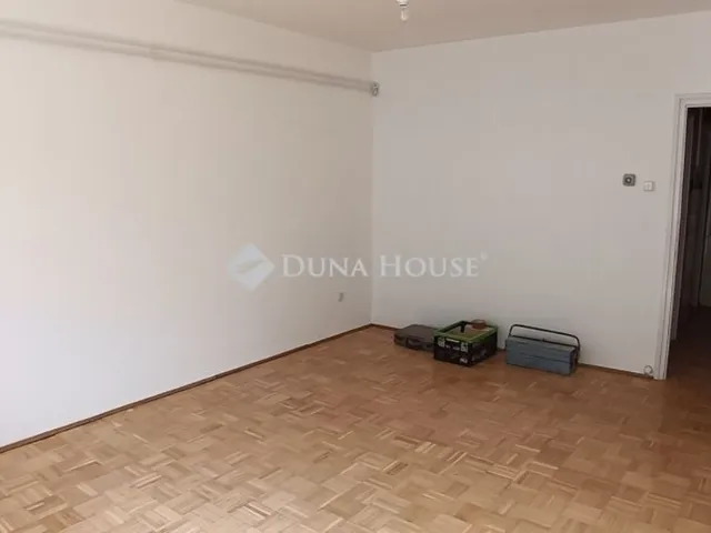 Eladó lakás Budapest II. kerület 78 nm