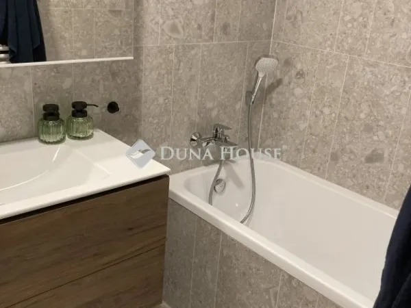 Eladó lakás Budapest II. kerület, Kurucles 66 nm