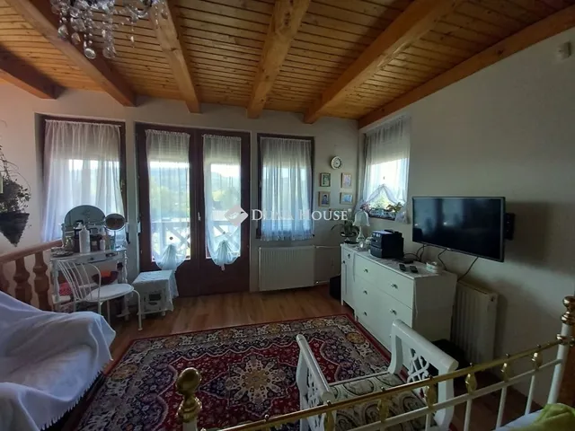 Eladó ház Pócsmegyer 98 nm