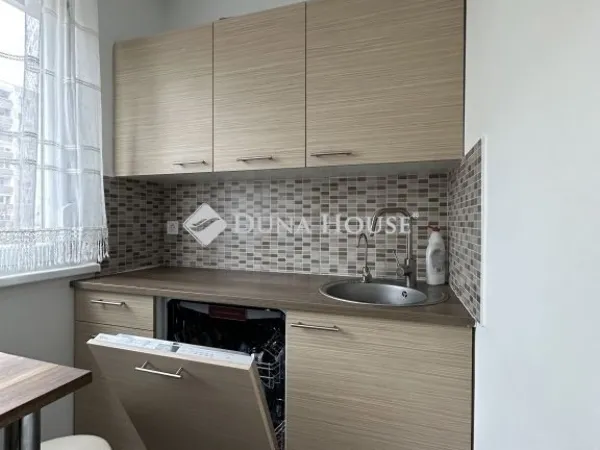 Eladó lakás Budapest III. kerület, Békásmegyer 50 nm