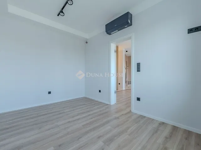 Eladó lakás Budapest II. kerület 86 nm