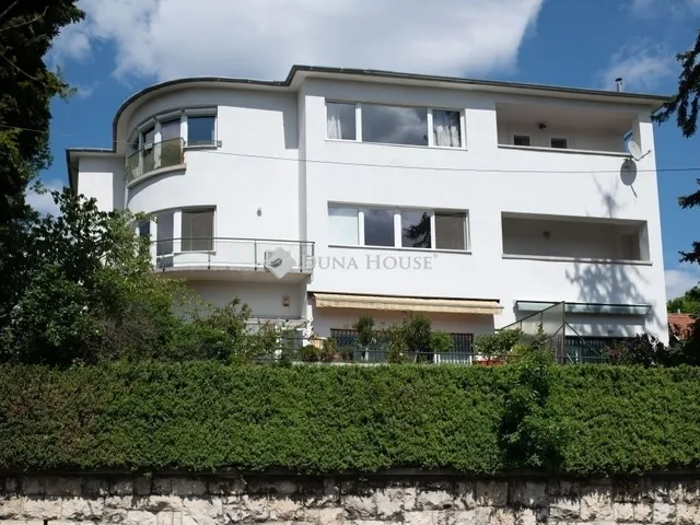 Eladó lakás Budapest II. kerület 102 nm