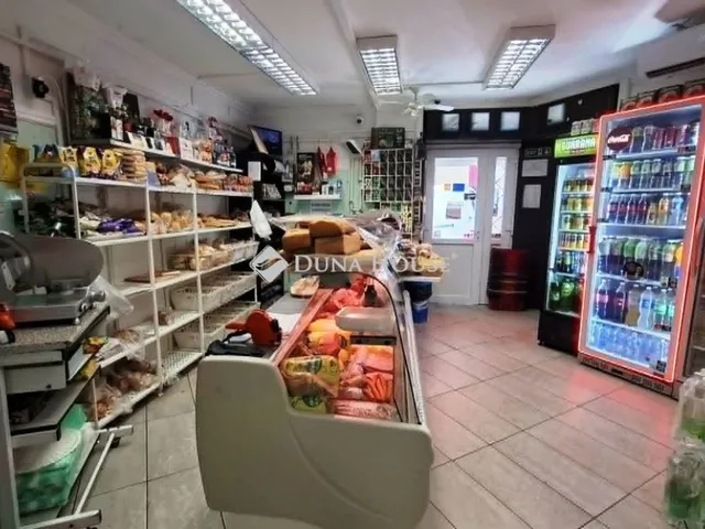 Eladó kereskedelmi és ipari ingatlan Budapest XII. kerület, Krisztinaváros XII. ker. 93 nm
