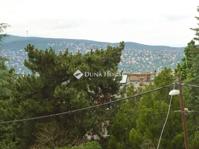Eladó ház Budapest XII. kerület, Kútvölgy 225 nm