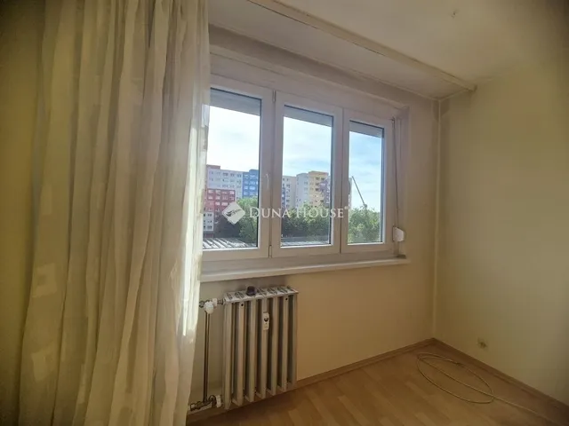 Eladó lakás Budapest III. kerület 49 nm
