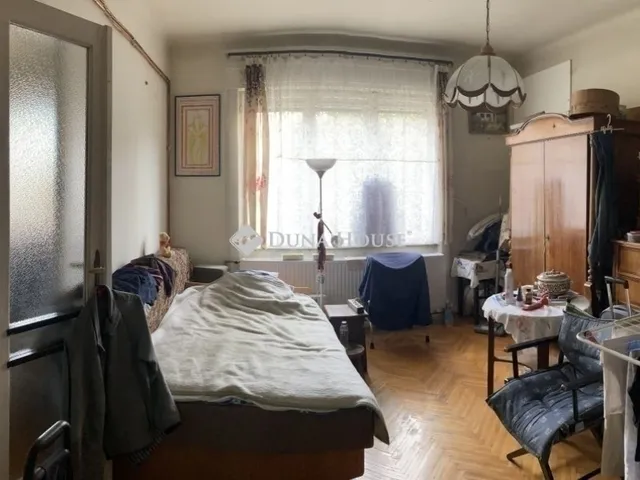 Eladó lakás Budapest II. kerület 84 nm