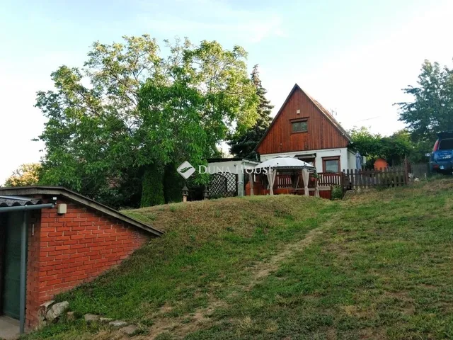 Eladó ház Pákozd 65 nm