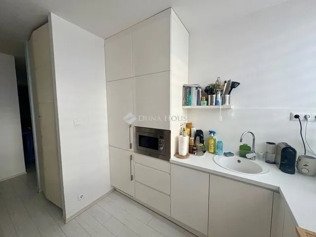Eladó lakás Budapest II. kerület 65 nm