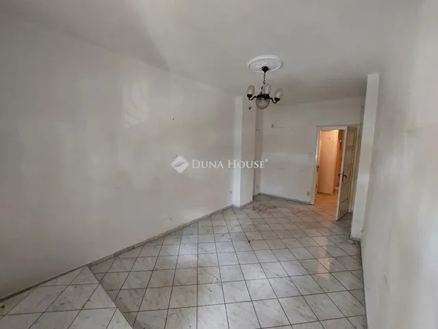 Eladó lakás Budapest II. kerület 38 nm