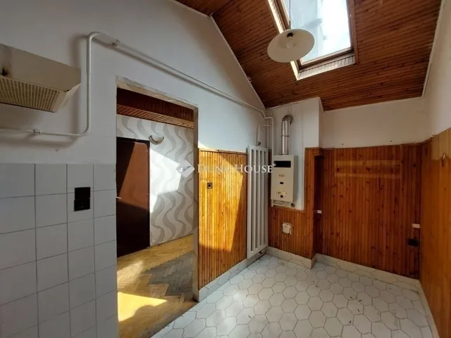 Eladó lakás Budapest II. kerület 89 nm