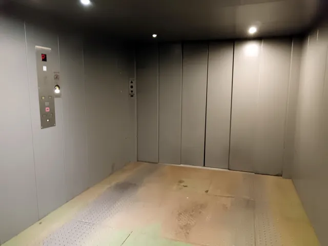 Eladó garázs Budapest VI. kerület 36 nm