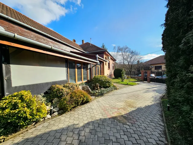 Eladó ház Szigetszentmárton 200 nm