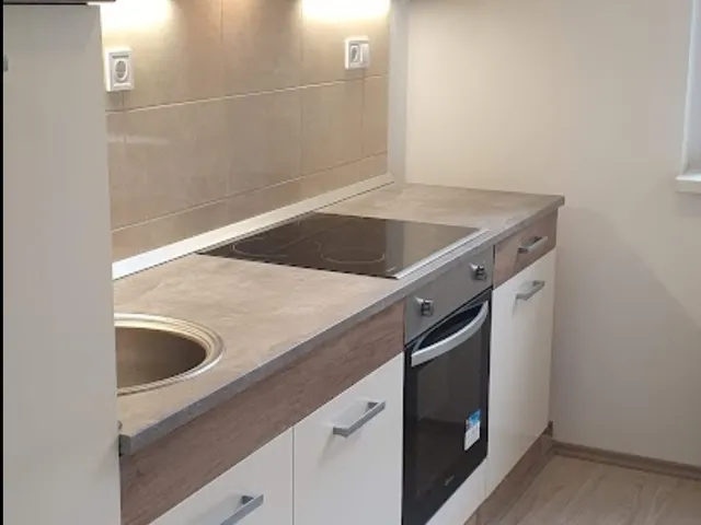 Eladó lakás Debrecen, Libakert 56 nm