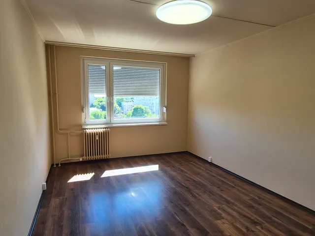 Eladó lakás Debrecen, Vénkert, Füredi út 65 nm