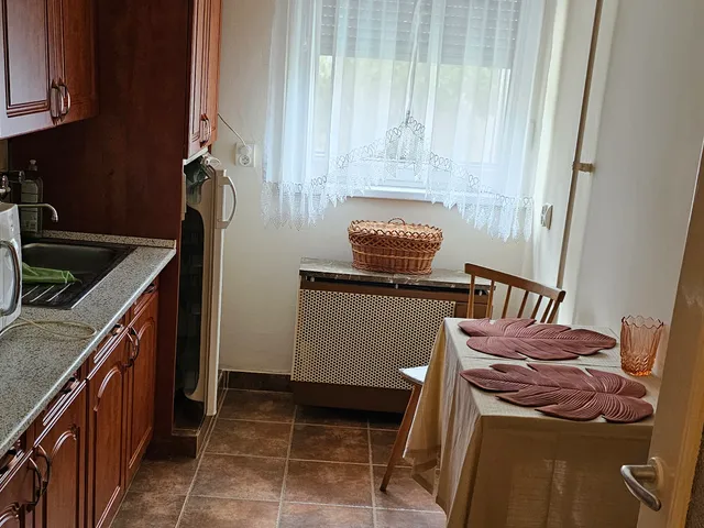 Eladó lakás Debrecen, Libakert 55 nm