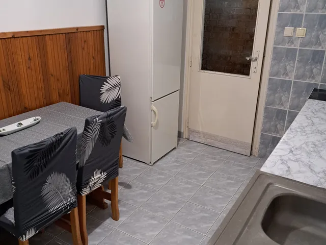 Kiadó lakás Debrecen, Sestakert, Egyetem sugárút 51 nm