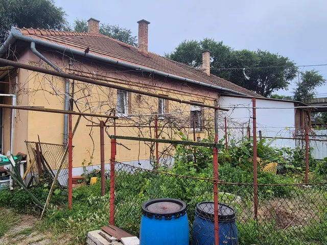 Eladó ház Debrecen, Dobozikert 67 nm