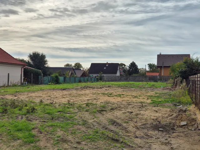 Eladó telek Debrecen, Kincseshegy 1100 nm