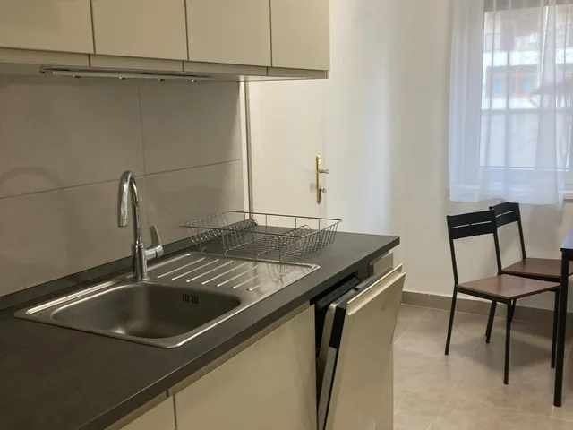 Kiadó lakás Debrecen, Libakert 61 nm