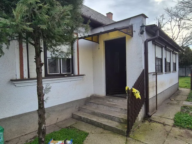 Eladó ház Debrecen, Csapókert 70 nm