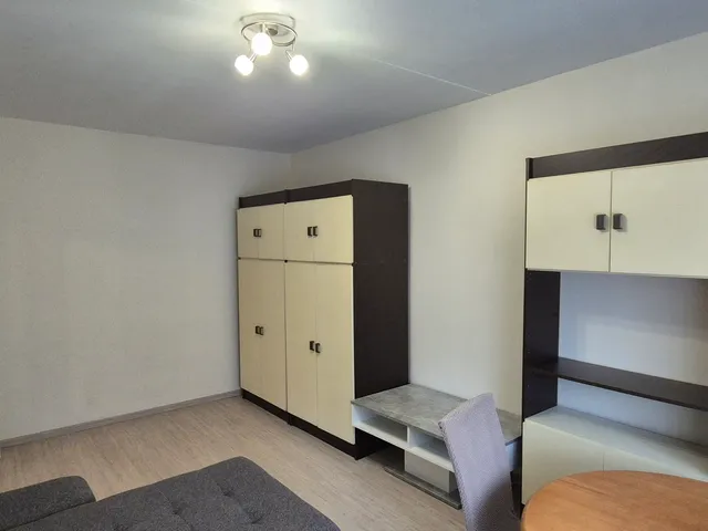 Eladó lakás Debrecen, Vénkert, Sinai Miklós utca 35 nm