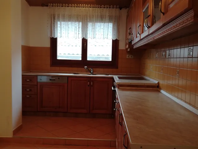 Eladó ház Debrecen, Boldogfalvikert 79 nm