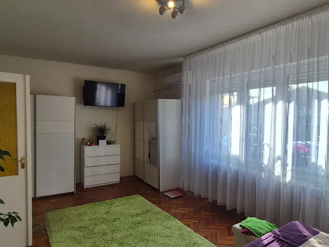 Eladó ház Debrecen, Biharikert 170 nm