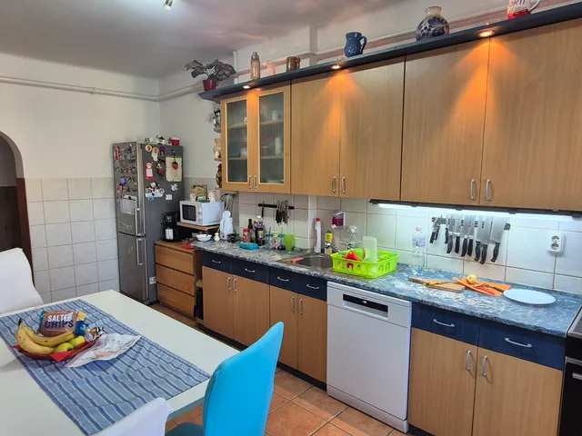 Eladó ház Debrecen, Biharikert 170 nm