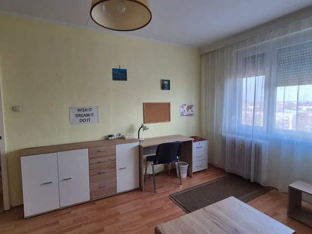 Eladó lakás Debrecen, Vénkert 35 nm