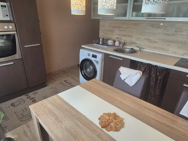 Eladó lakás Debrecen, Tócóskert, István út 84 nm