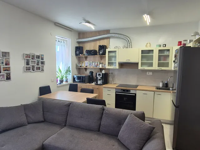 Eladó lakás Debrecen, Homokkert, Hid köz 31 nm