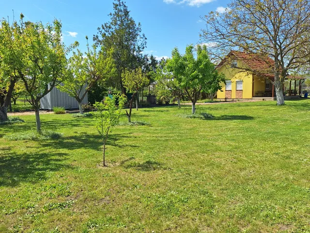 Eladó ház Szeged, Tápé 36 nm