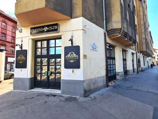 Eladó kereskedelmi és ipari ingatlan Budapest VIII. kerület, Magdolnanegyed 210 nm
