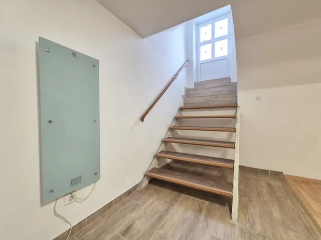 Kiadó kereskedelmi és ipari ingatlan Budapest XIII. kerület, Lőportárdűlő, Lehel utca 21 66 nm