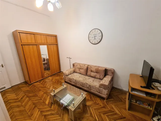 Kiadó lakás Budapest IX. kerület, Belső Ferencváros, Ferenc körút 30 nm